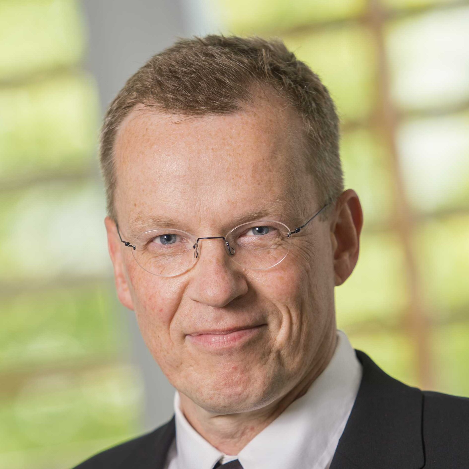 Prof. Dr. Michael Sattler